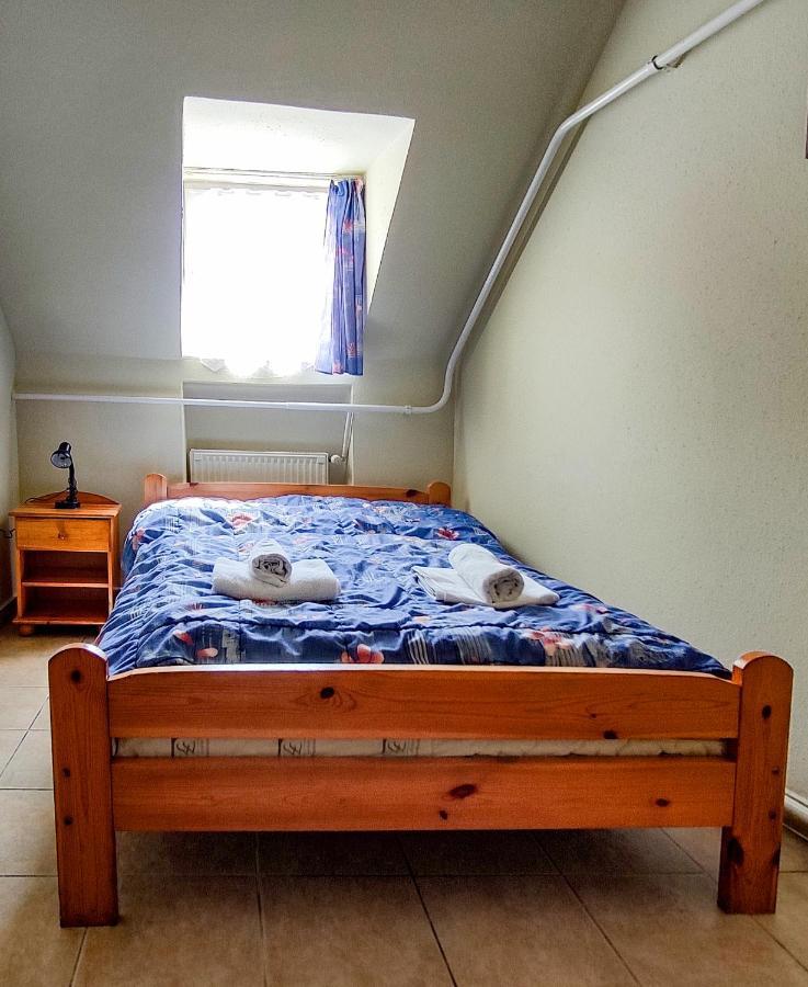 Afrodite Apartmanok Егер Екстериор снимка