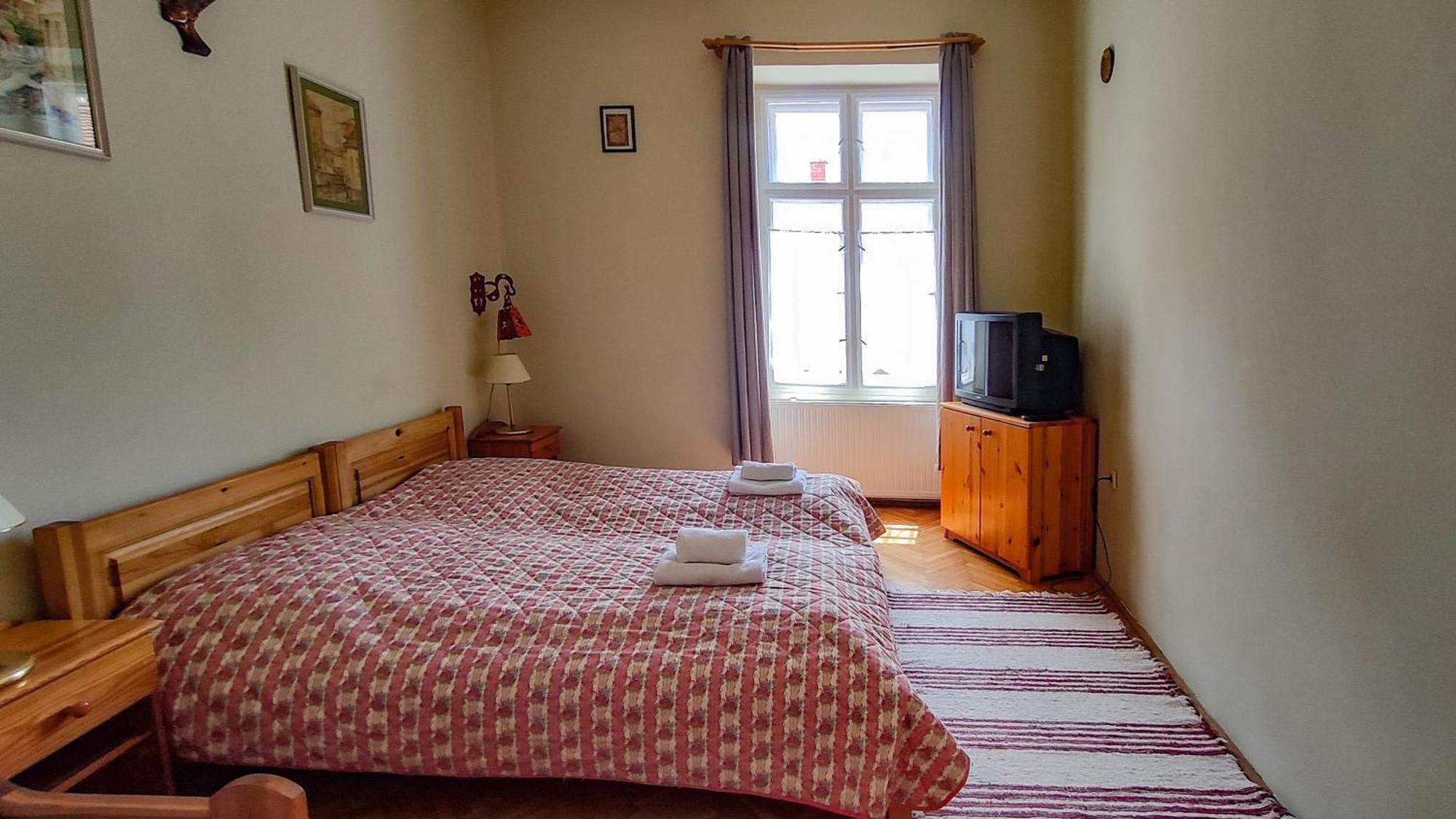 Afrodite Apartmanok Егер Екстериор снимка